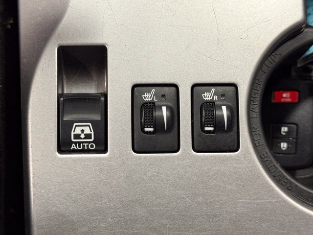 Used 2021 Toyota 4Runner SR5 Premium w/ Moonroof Package AWD/4WD image 28