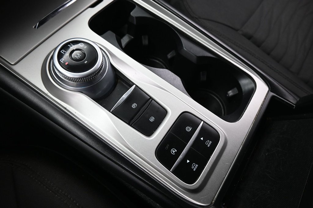 Certified 2020 Ford Explorer XLT RWD image 16