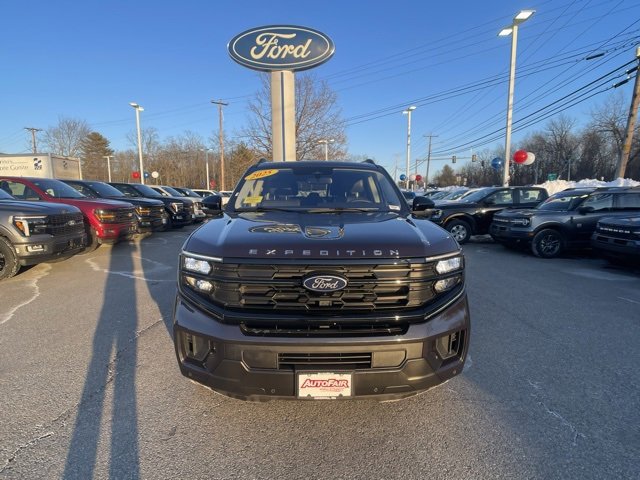 Certified 2025 Ford Expedition Active image 9