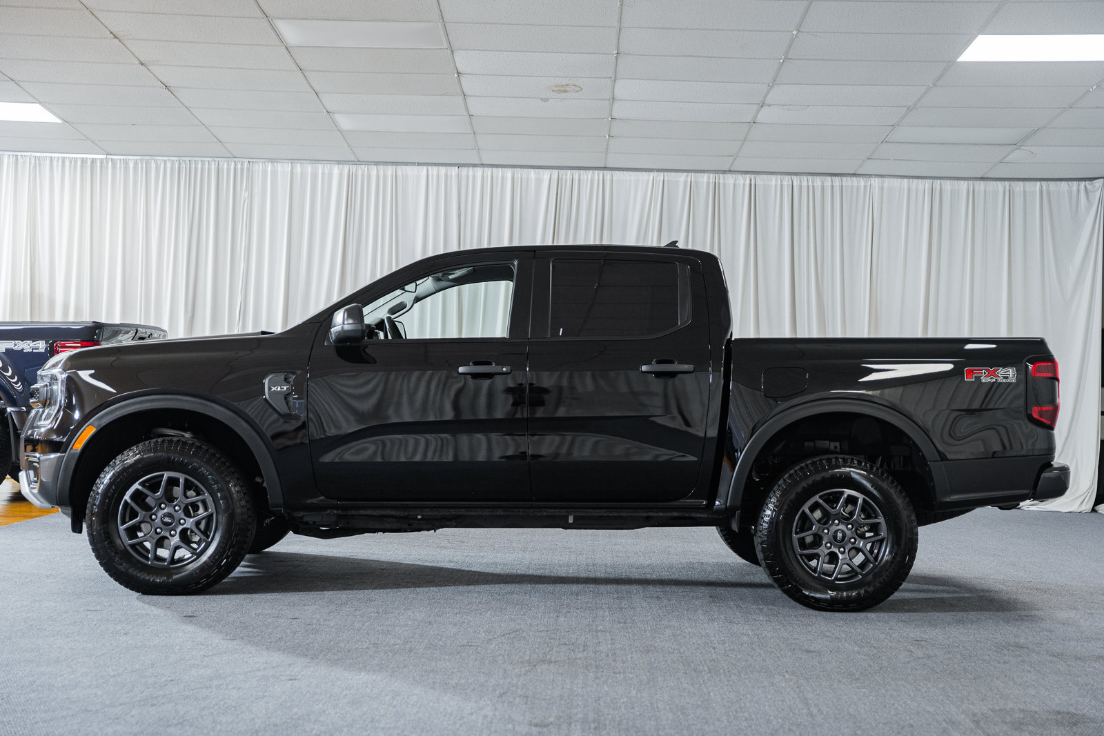 Certified 2026 Ford Ranger XLT w/ FX4 Off-Road Package AWD/4WD image 5