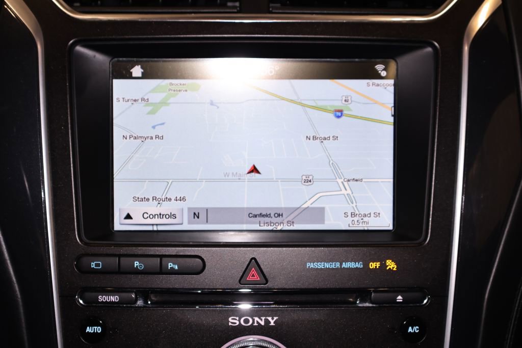Certified 2018 Ford Explorer Platinum AWD/4WD image 35
