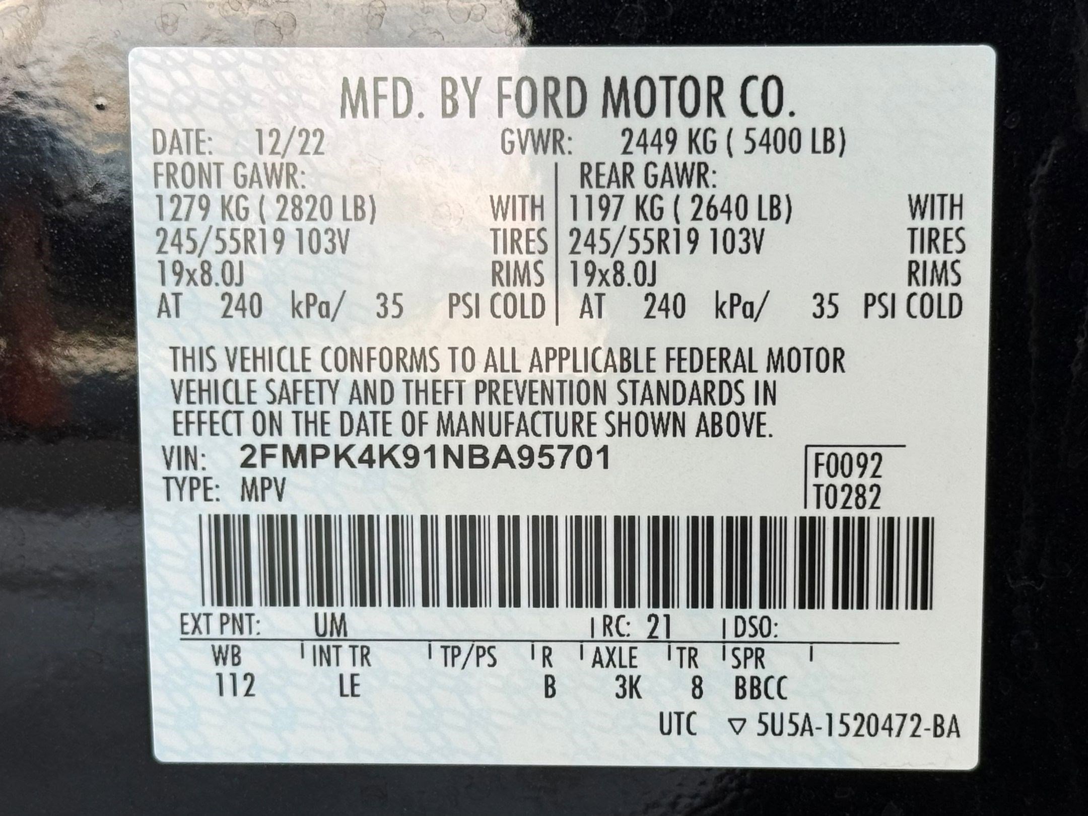 Certified 2022 Ford Edge Titanium w/ Cargo Accessory Package image 22