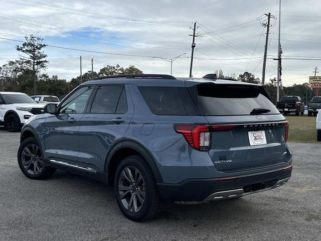 Certified 2025 Ford Explorer Active w/ Active Comfort Package image 3