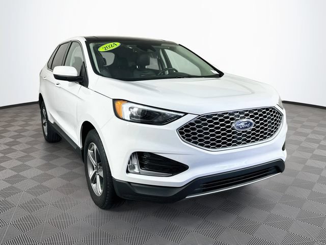 Certified 2024 Ford Edge SEL w/ Convenience Package AWD/4WD image 4