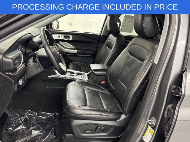 Certified 2023 Ford Explorer Limited w/ Limited Technology Package AWD/4WD image 3