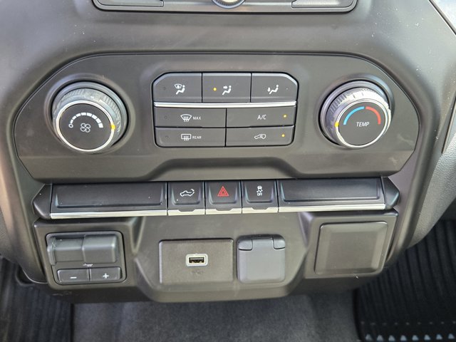 Used 2020 Chevrolet Silverado 1500 Custom w/ Custom Value Package image 30