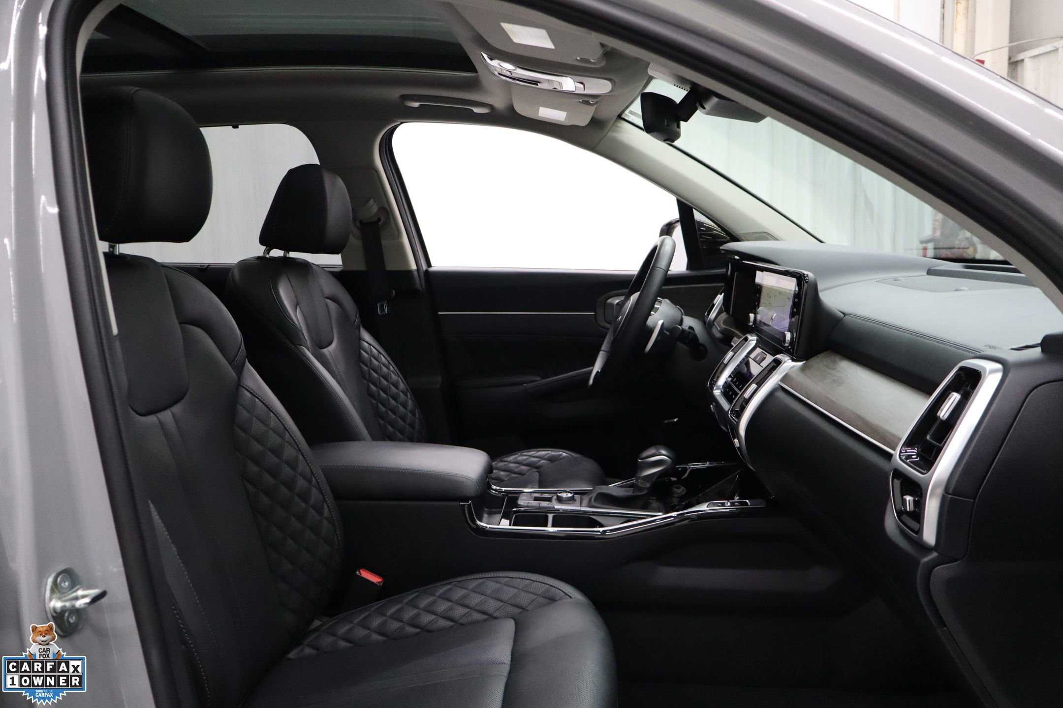 Used 2023 Kia Sorento SX Prestige image 30