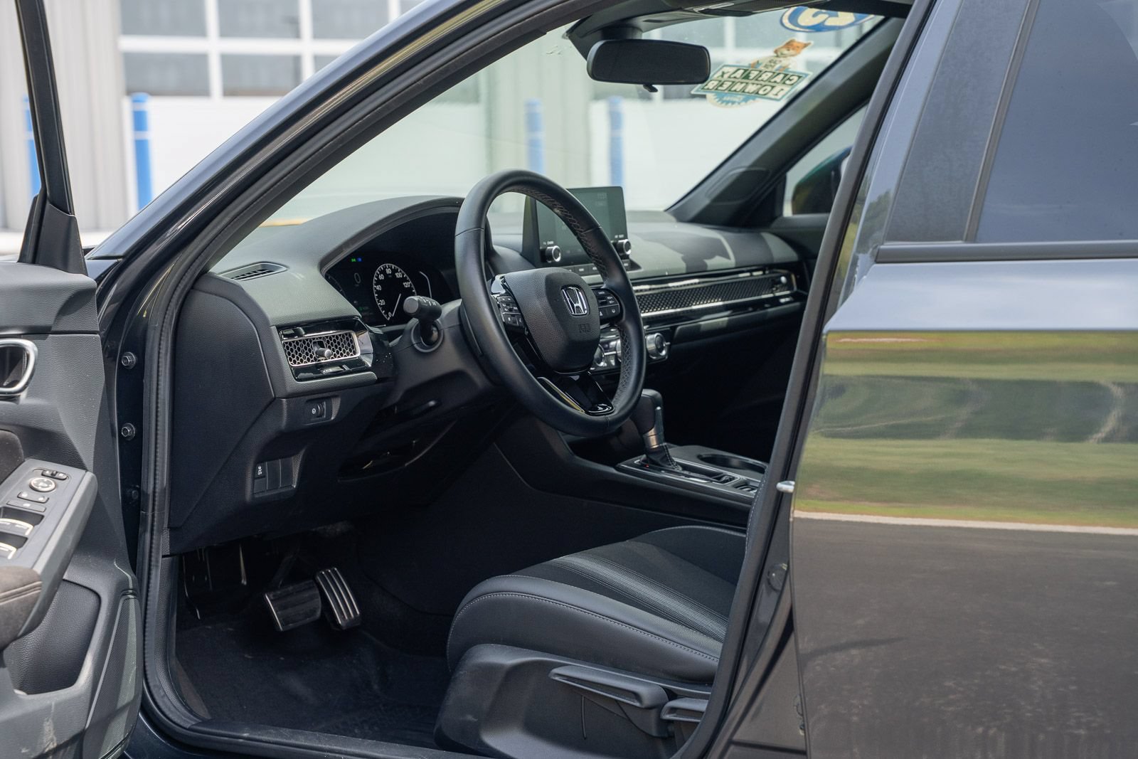 Used 2025 Honda Civic Sport image 18