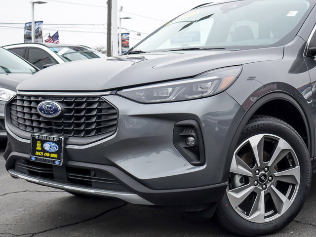 Certified 2025 Ford Escape Platinum image 2