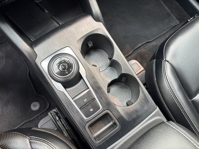 Certified 2024 Ford Escape Platinum AWD/4WD image 34