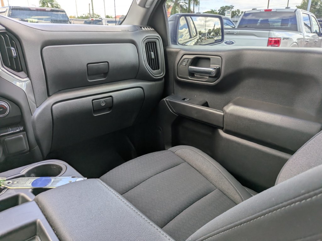 Used 2024 Chevrolet Silverado 1500 Custom Trail Boss AWD/4WD image 15