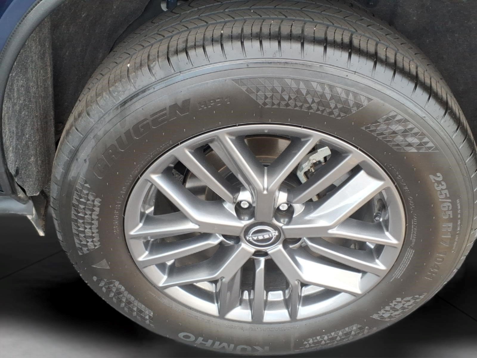 Used 2026 Nissan Rogue SV FWD image 11