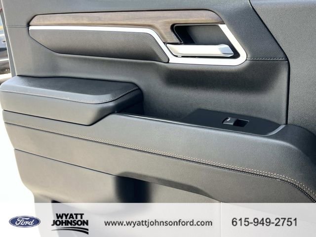 Used 2024 Chevrolet Silverado 1500 High Country w/ High Country Premium Package image 19