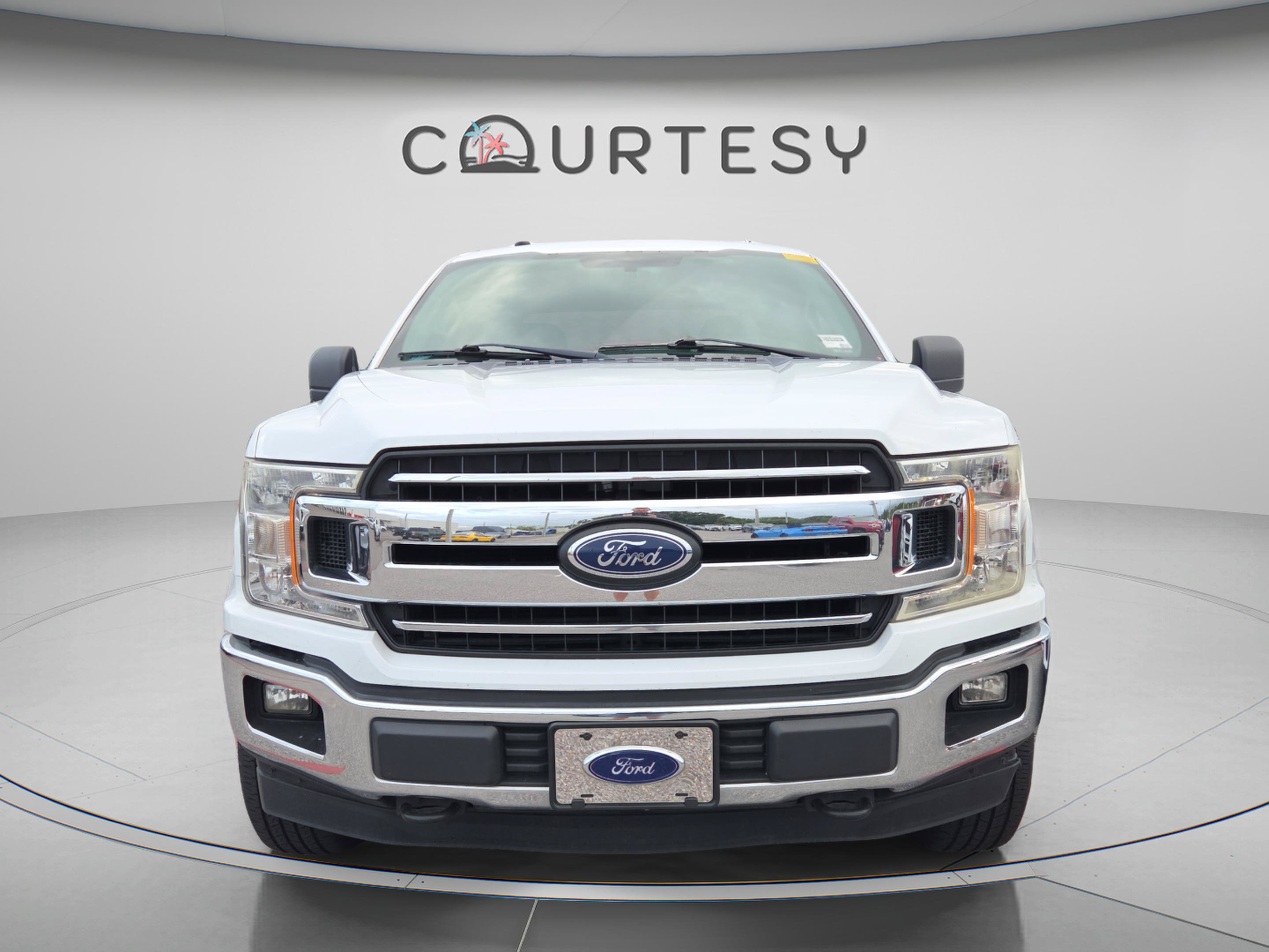 Certified 2018 Ford F150 XLT AWD/4WD image 4