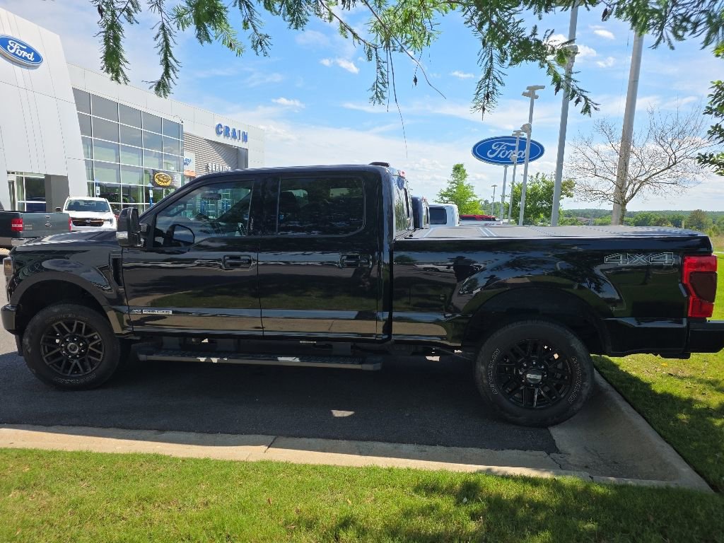 Certified 2022 Ford F250 Lariat w/ Black Appearance Package AWD/4WD image 8
