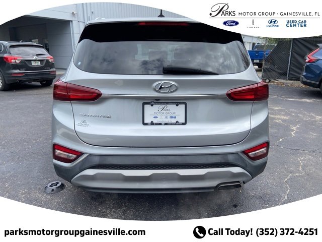 Used 2020 Hyundai Santa Fe SE image 5