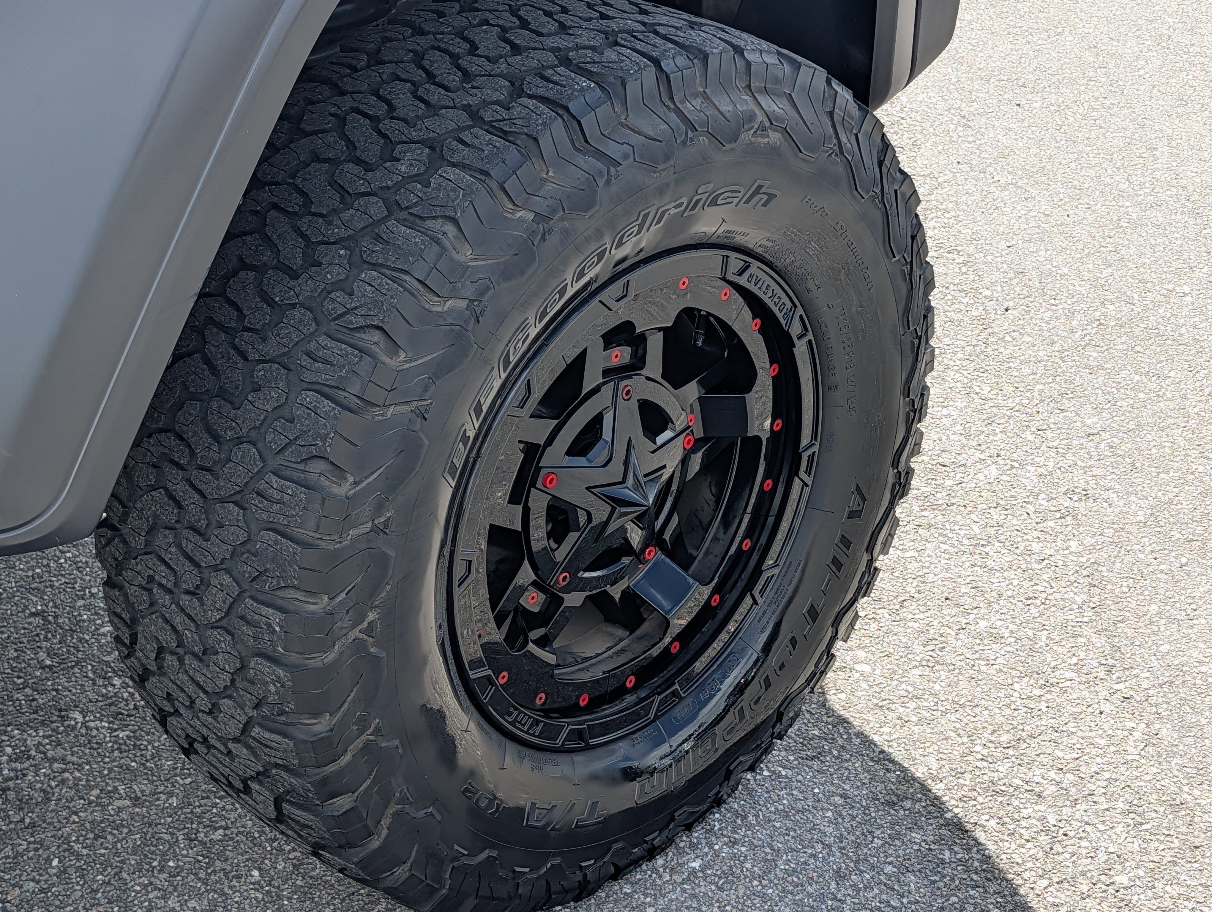 Used 2020 Jeep Wrangler Unlimited Sport S image 13