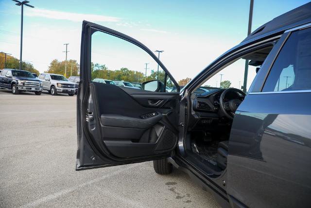 Used 2025 Subaru Outback Premium image 23