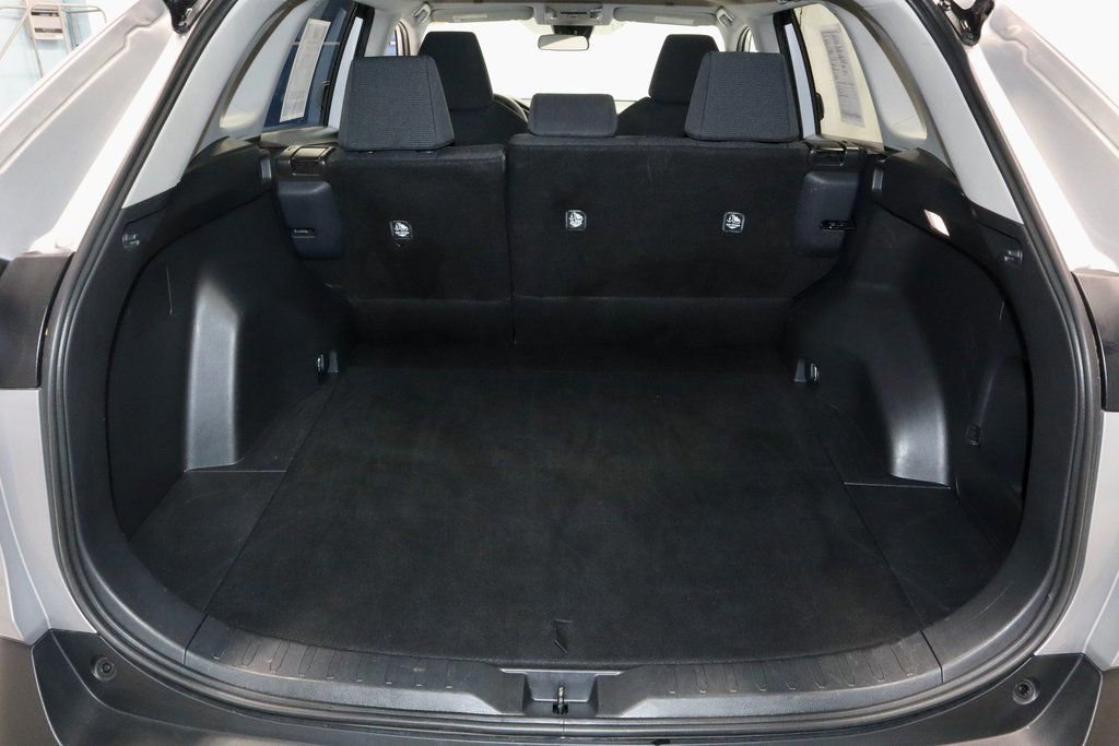 Used 2024 Toyota RAV4 LE image 13