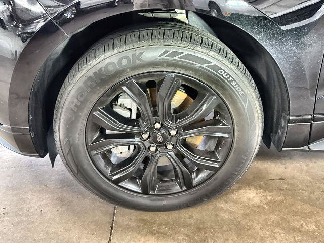 Certified 2024 Ford Edge SE w/ Black Appearance Package AWD/4WD image 31