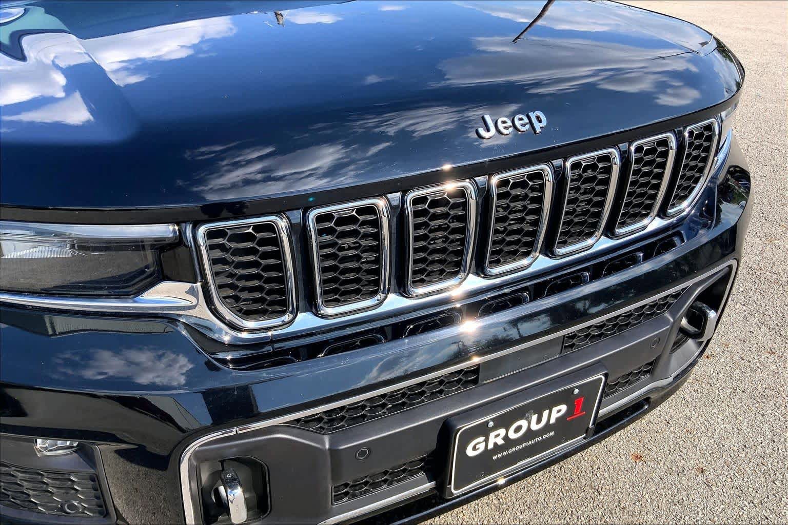 Used 2021 Jeep Grand Cherokee L Overland w/ Luxury Tech Group IV RWD image 59