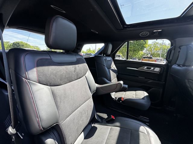 Certified 2025 Ford Explorer ST AWD/4WD image 39