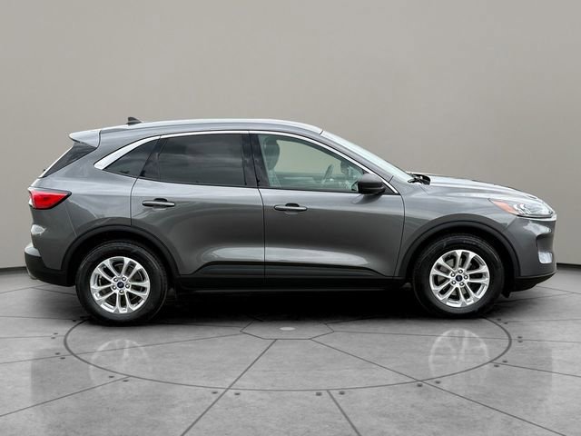 Certified 2022 Ford Escape SE w/ Cold Weather Package FWD image 11