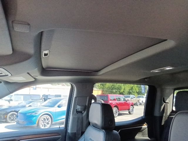 Used 2025 GMC Sierra 1500 Denali AWD/4WD image 14