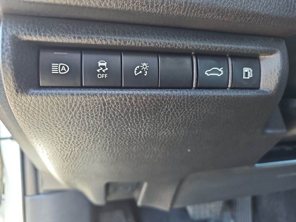 Used 2025 Toyota Camry LE FWD image 23