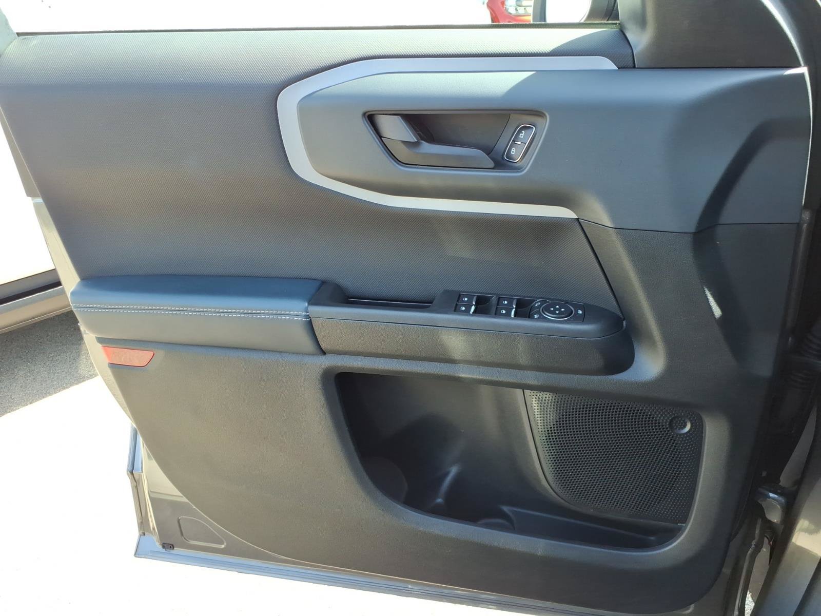 Certified 2021 Ford Bronco Sport Outer Banks AWD/4WD image 14
