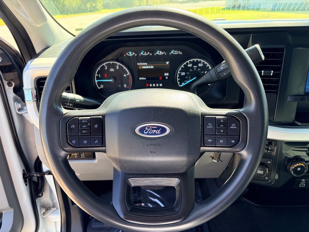 Certified 2025 Ford F350 XLT AWD/4WD image 7