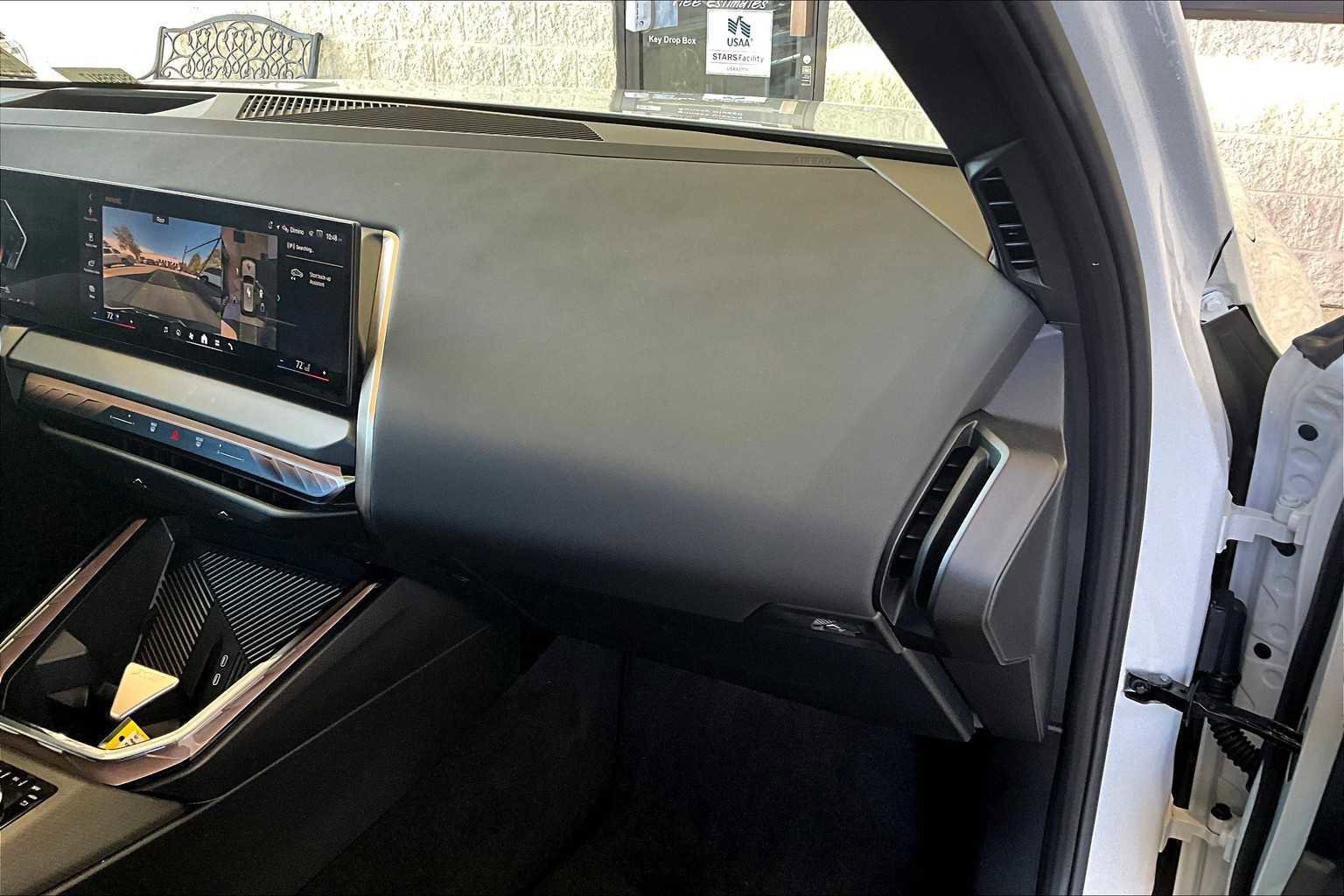 Used 2025 BMW X3 xDrive30i w/ Premium Package image 18