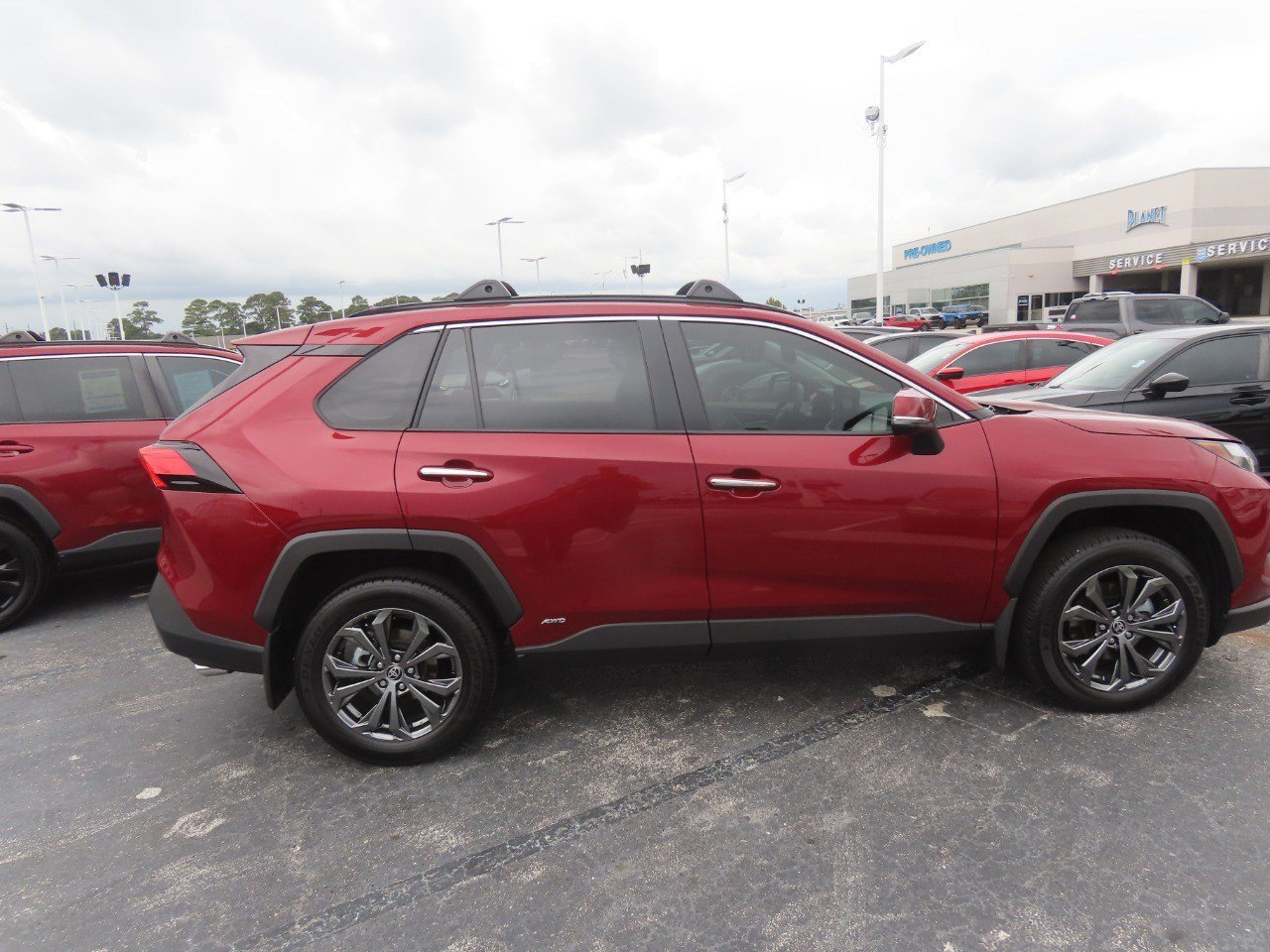 Used 2025 Toyota RAV4 Limited AWD/4WD image 10
