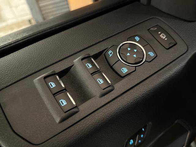 Certified 2018 Ford F250 Lariat w/ Lariat Value Package AWD/4WD image 17