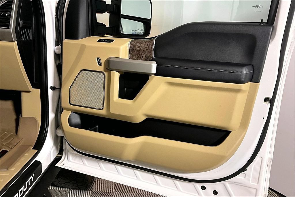 Certified 2018 Ford F250 Lariat w/ Chrome Package AWD/4WD image 19