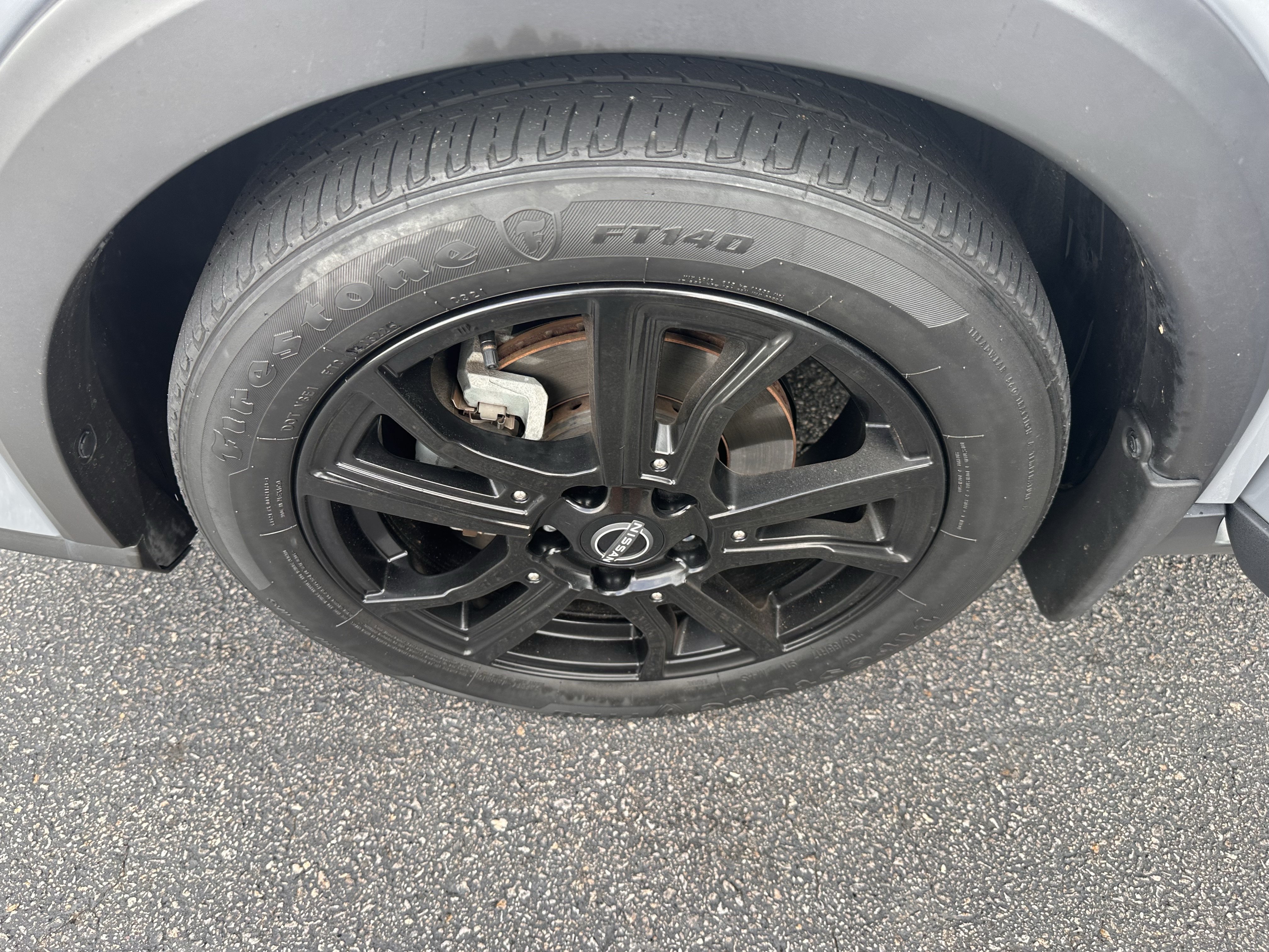 Used 2022 Nissan Kicks SR w/ Premium Package FWD image 26