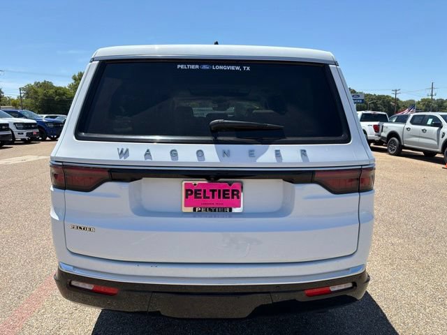 Used 2024 Jeep Wagoneer L 4WD w/ Premium Group I image 5