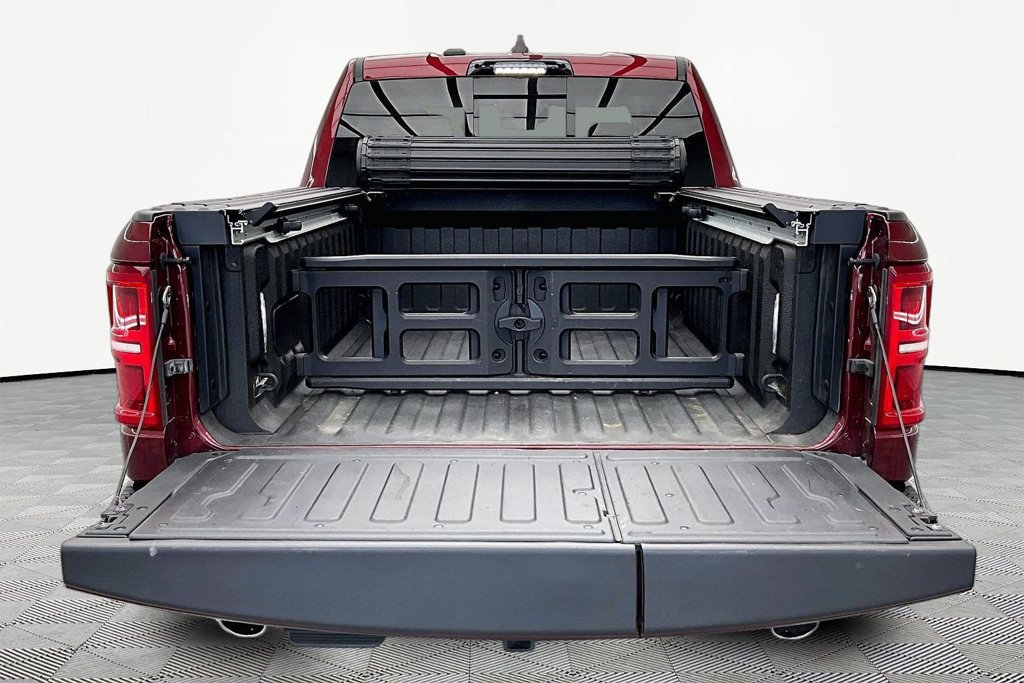 Used 2025 RAM 1500 Tungsten w/ Trailer Tow Group AWD/4WD image 18