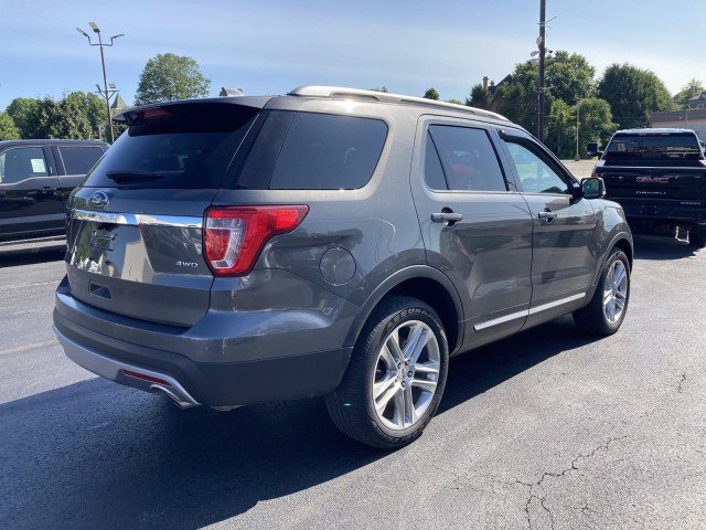 Certified 2017 Ford Explorer XLT w/ Equipment Group 201A AWD/4WD image 7
