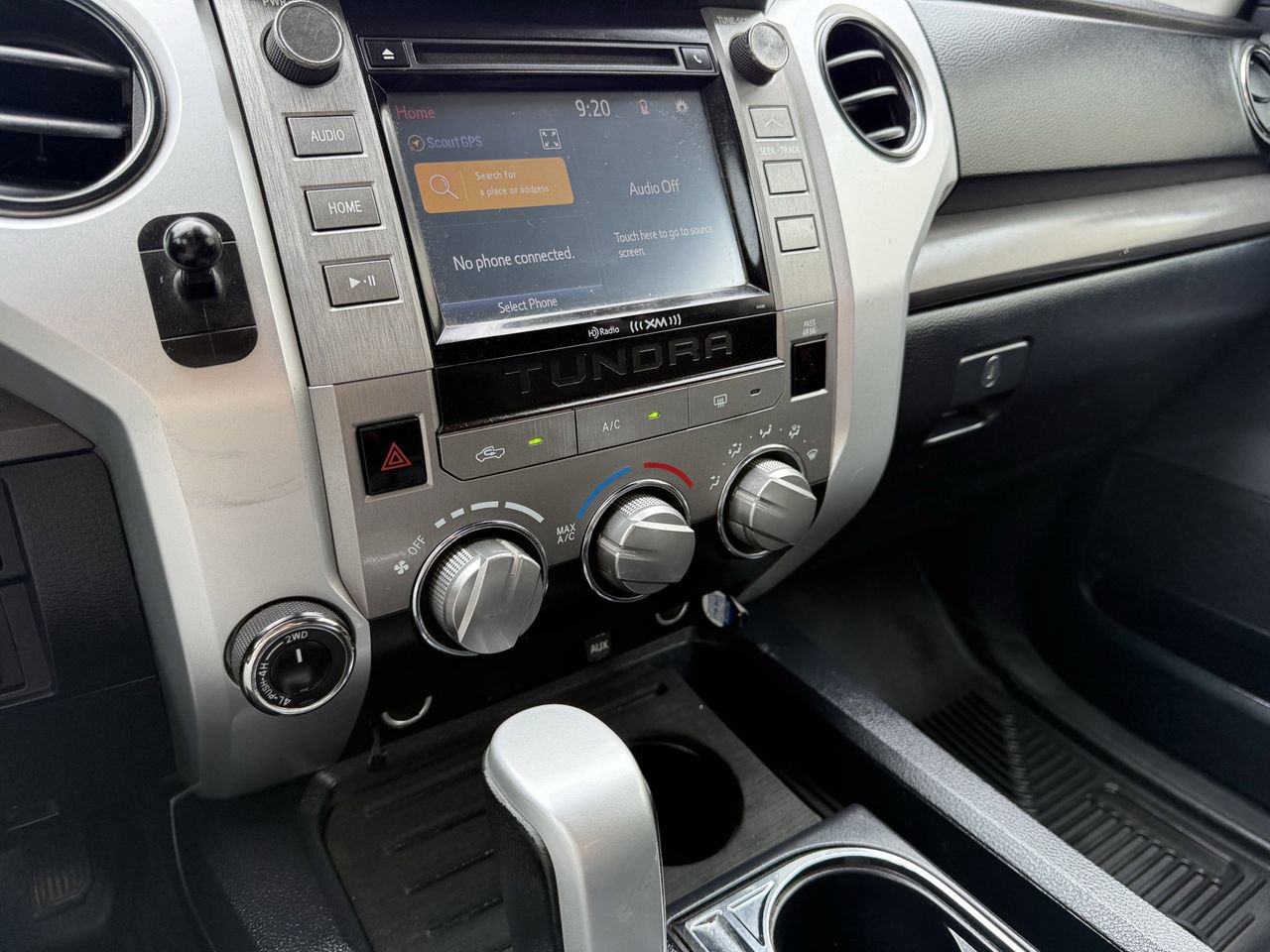 Used 2018 Toyota Tundra SR5 w/ SR5 Upgrade Package AWD/4WD image 15