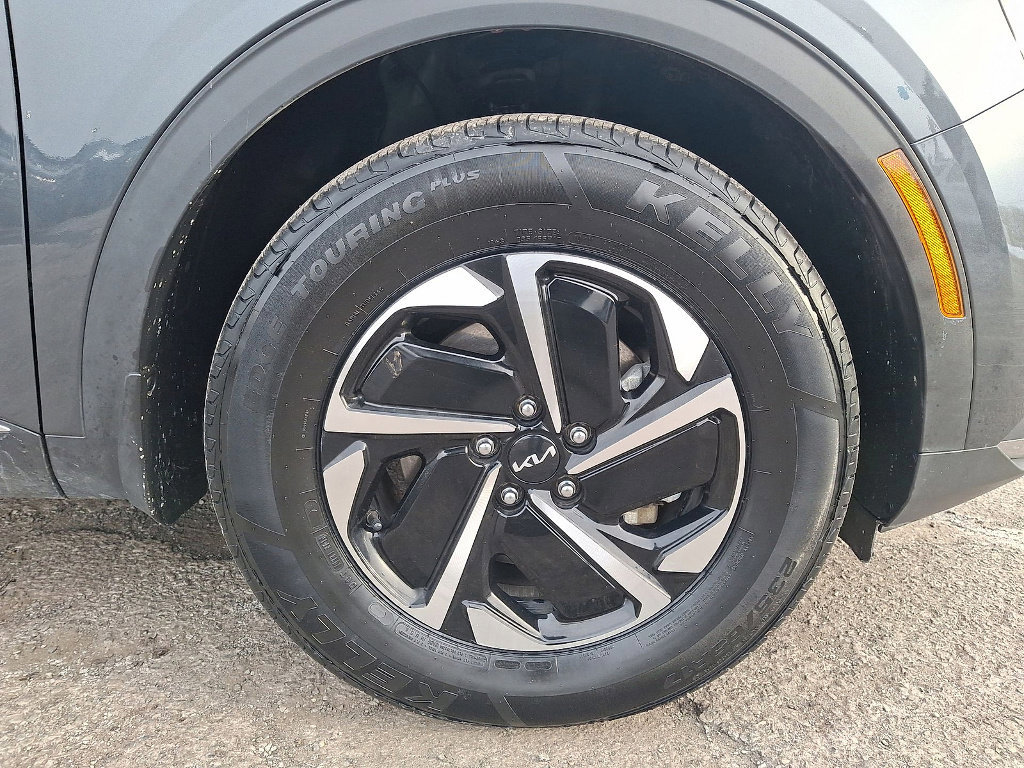 Used 2023 Kia Sportage LX image 28