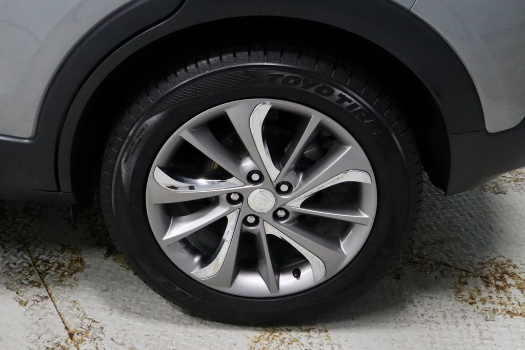 Used 2023 Buick Encore GX Essence w/ Experience Buick Package image 18