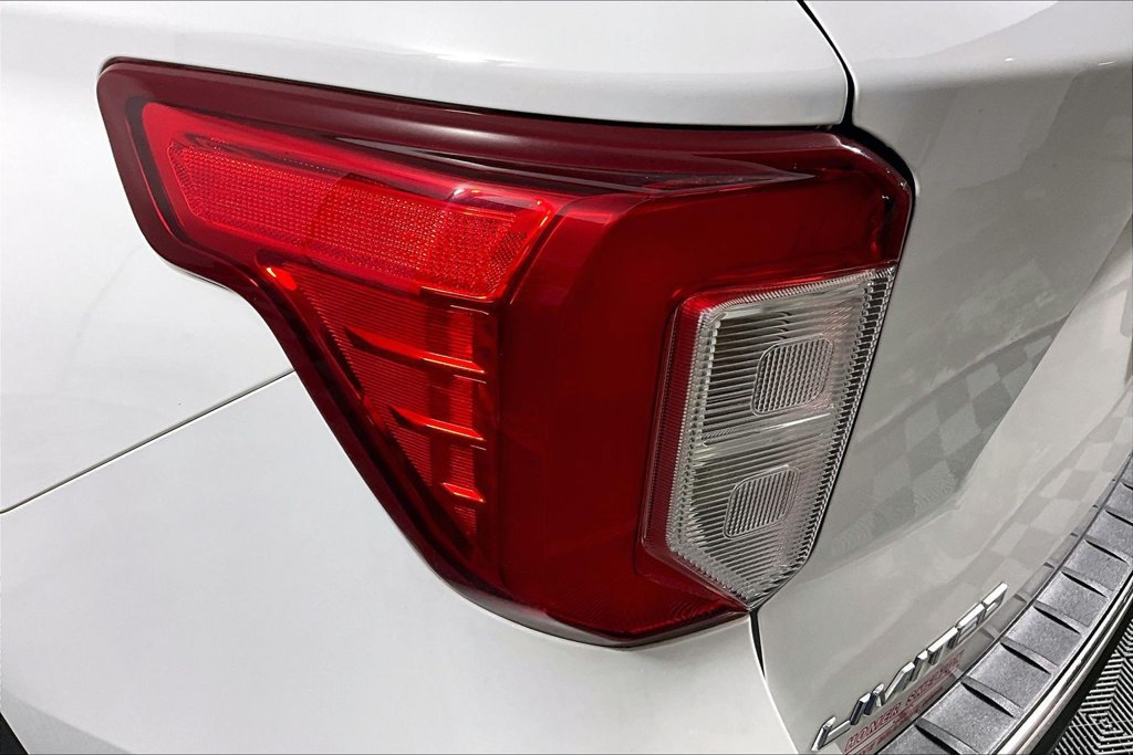 Certified 2020 Ford Explorer Limited AWD/4WD image 28