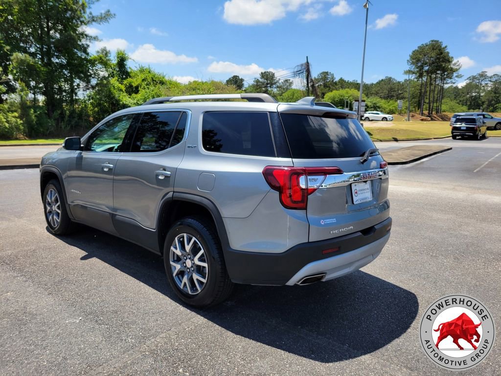 Used 2023 GMC Acadia SLT FWD image 4