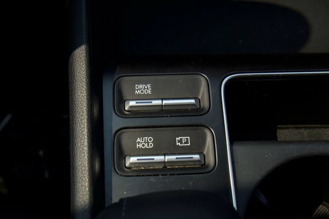 Used 2025 Hyundai Sonata SEL FWD image 22