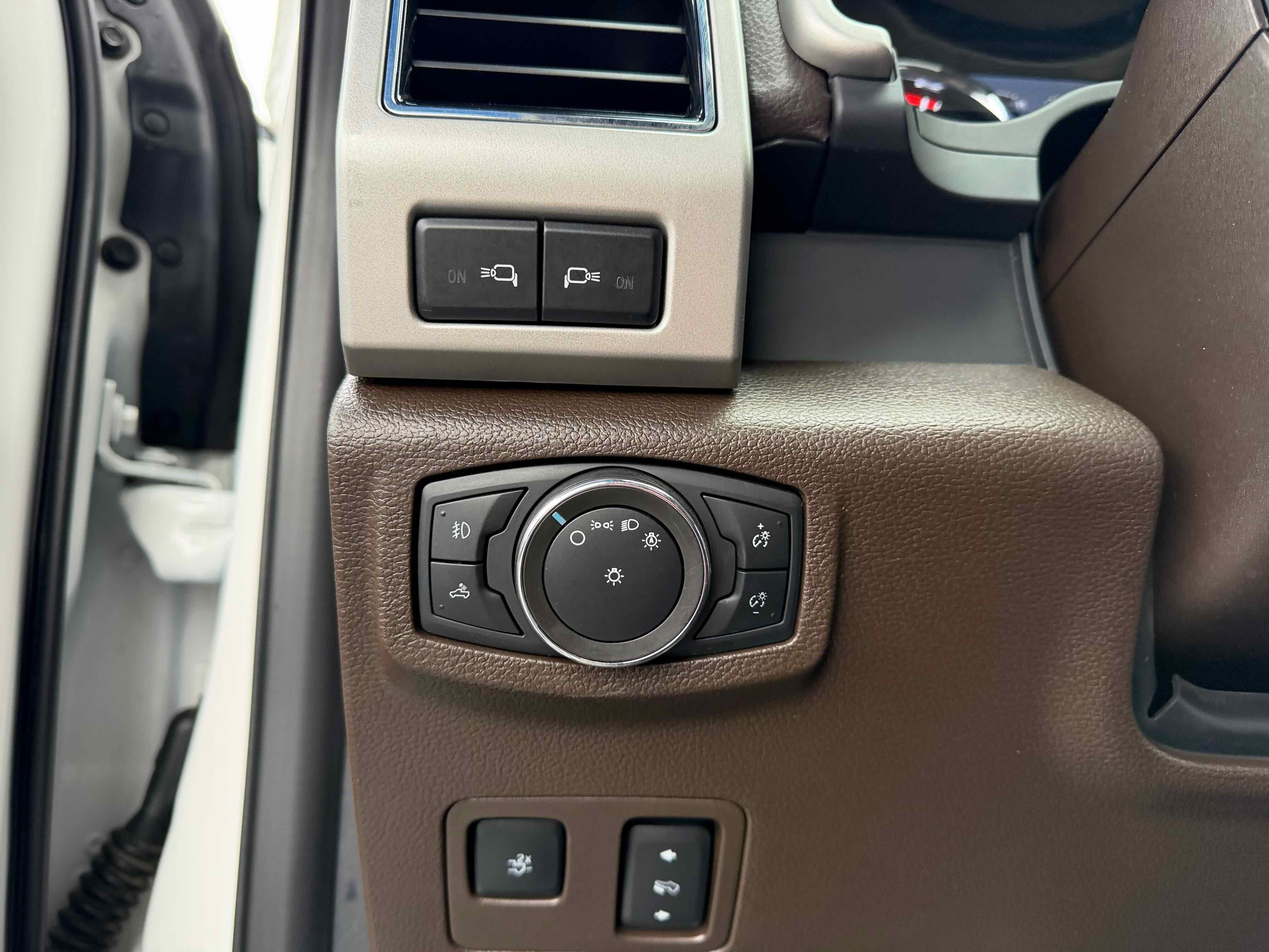 Certified 2022 Ford F350 King Ranch w/ King Ranch Ultimate Package image 27