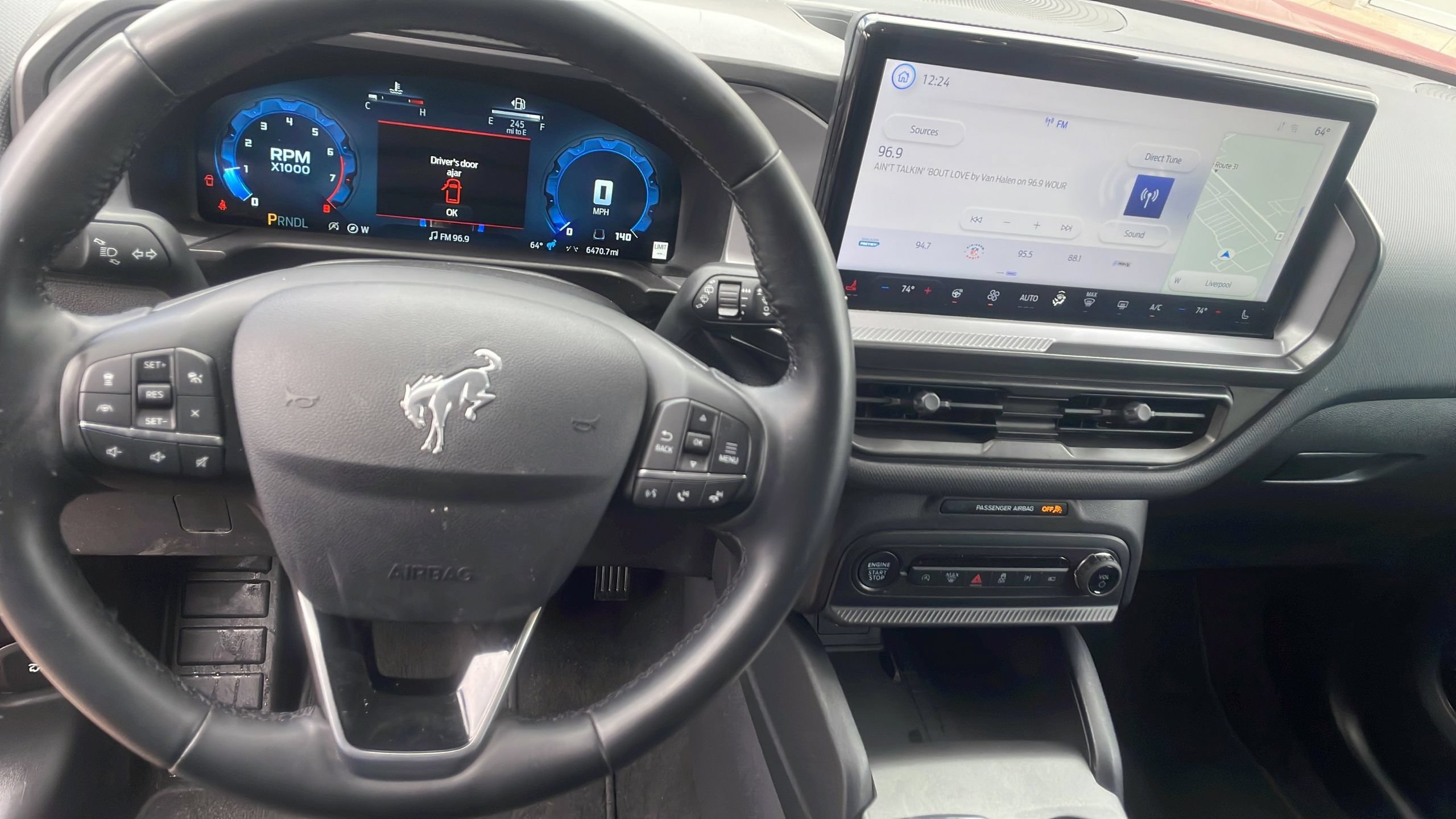 Certified 2025 Ford Bronco Sport Outer Banks w/ Outer Banks Tech Package+ AWD/4WD image 18
