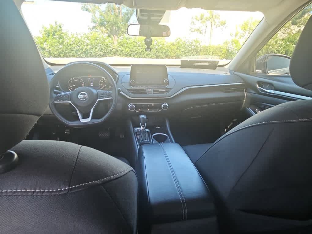 Used 2021 Nissan Altima 2.5 SV FWD image 10