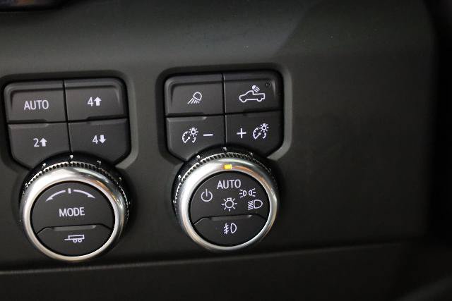 Used 2022 GMC Sierra 1500 AT4X AWD/4WD image 35