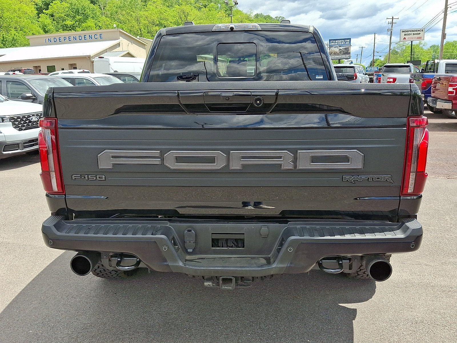Certified 2025 Ford F150 Raptor AWD/4WD image 9